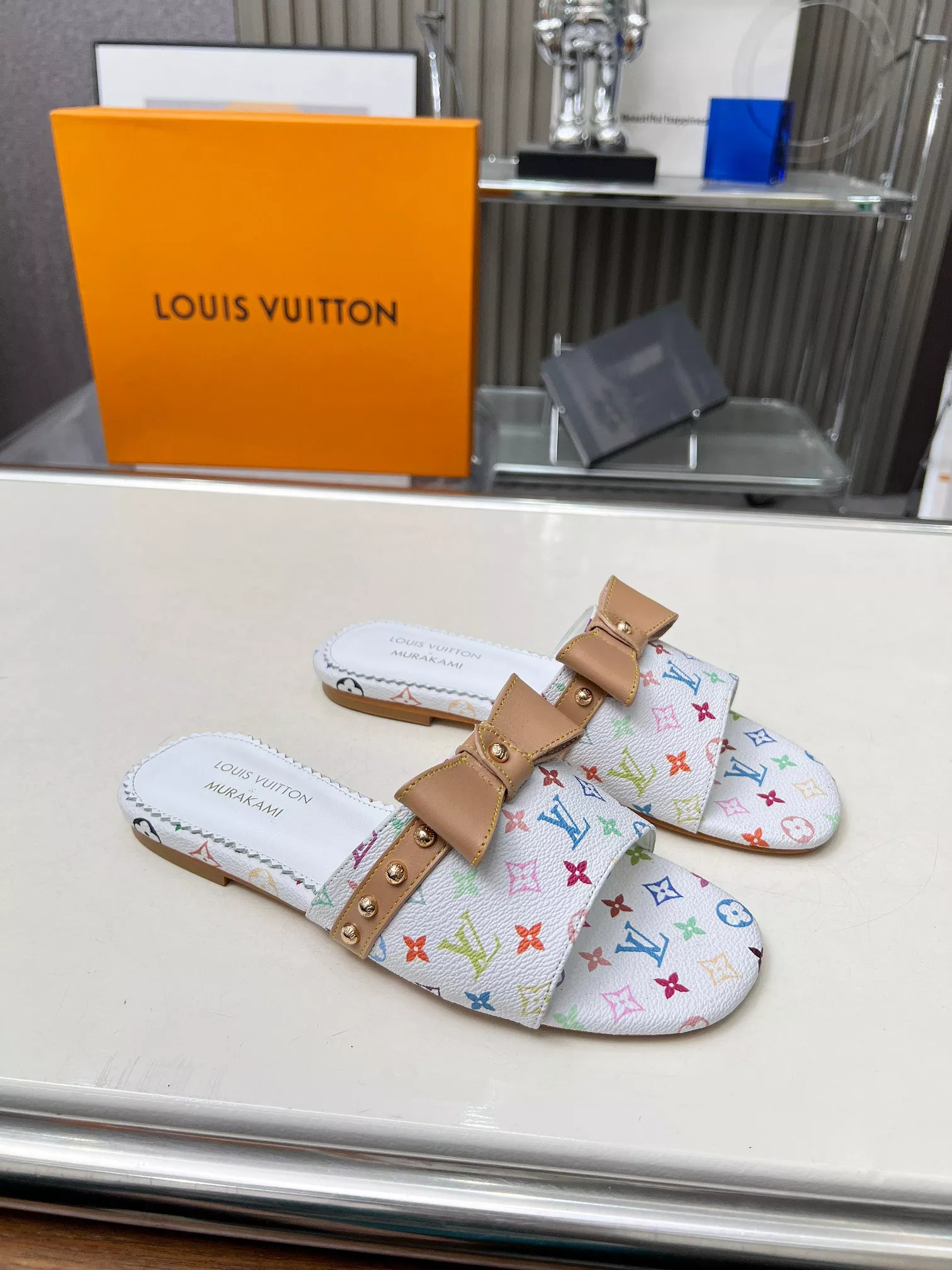 louis vuitton chaussons pour femme s_12a25531